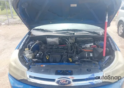 2010 Ford Focus Se z USA, uszkodzony, nr VIN 1FAHP3FNXAW286544